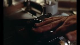 电影剪辑师是如何剪辑的