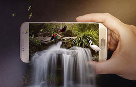 手机与瀑布