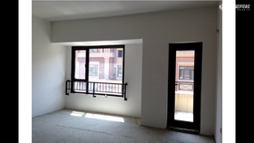 讲解主卧房及主卧阳台勘察要点如:主卧房大小,功能布置,动线设计,阳台功能性。